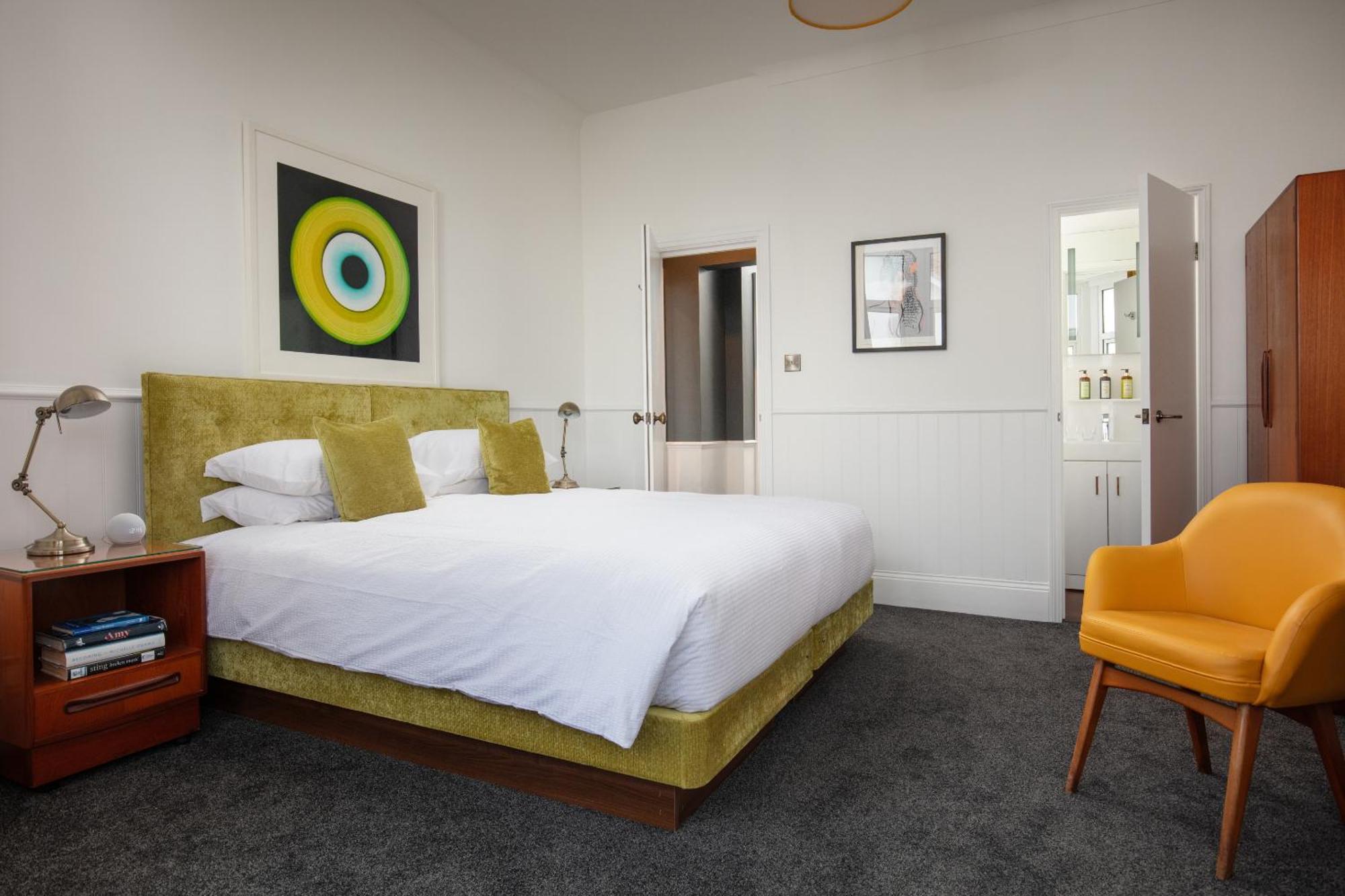 Chelsea House Holiday Apartments Falmouth Rom bilde